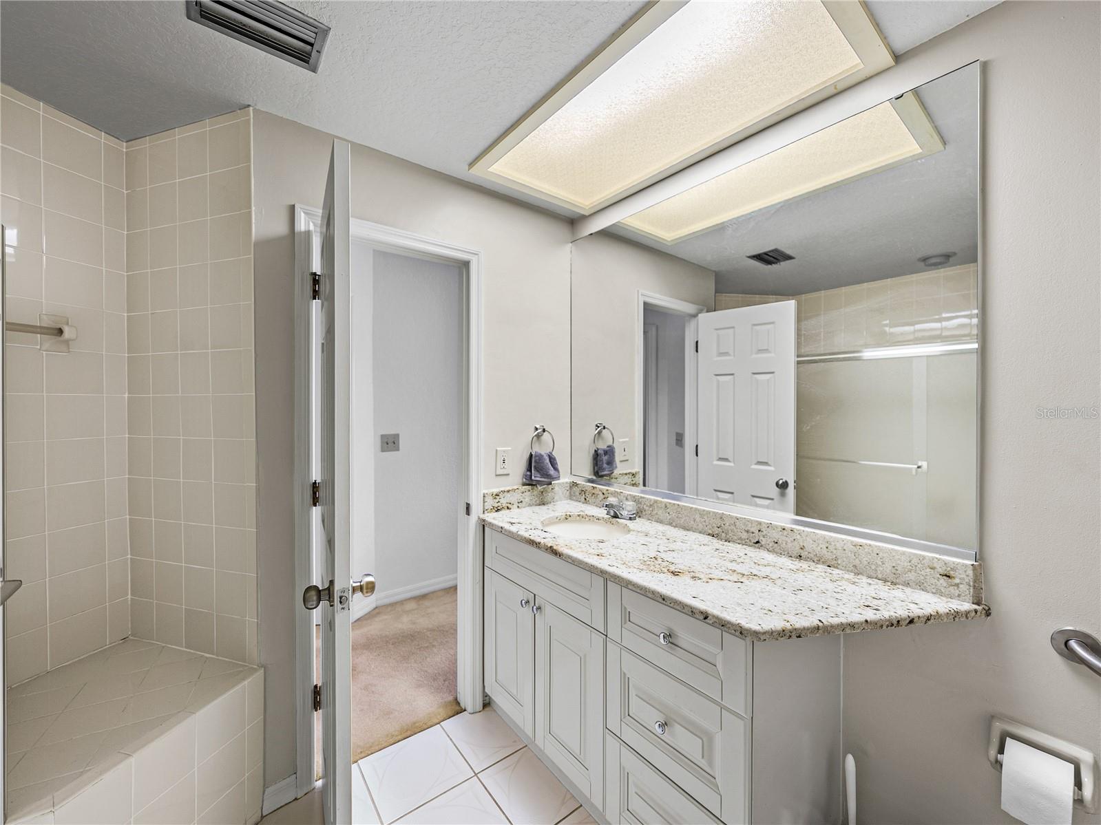 9718 TIFFANY OAKS LN #12, TAMPA, FL, 33612