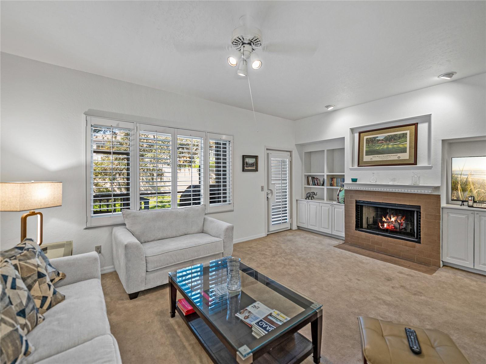 9718 TIFFANY OAKS LN #12, TAMPA, FL, 33612