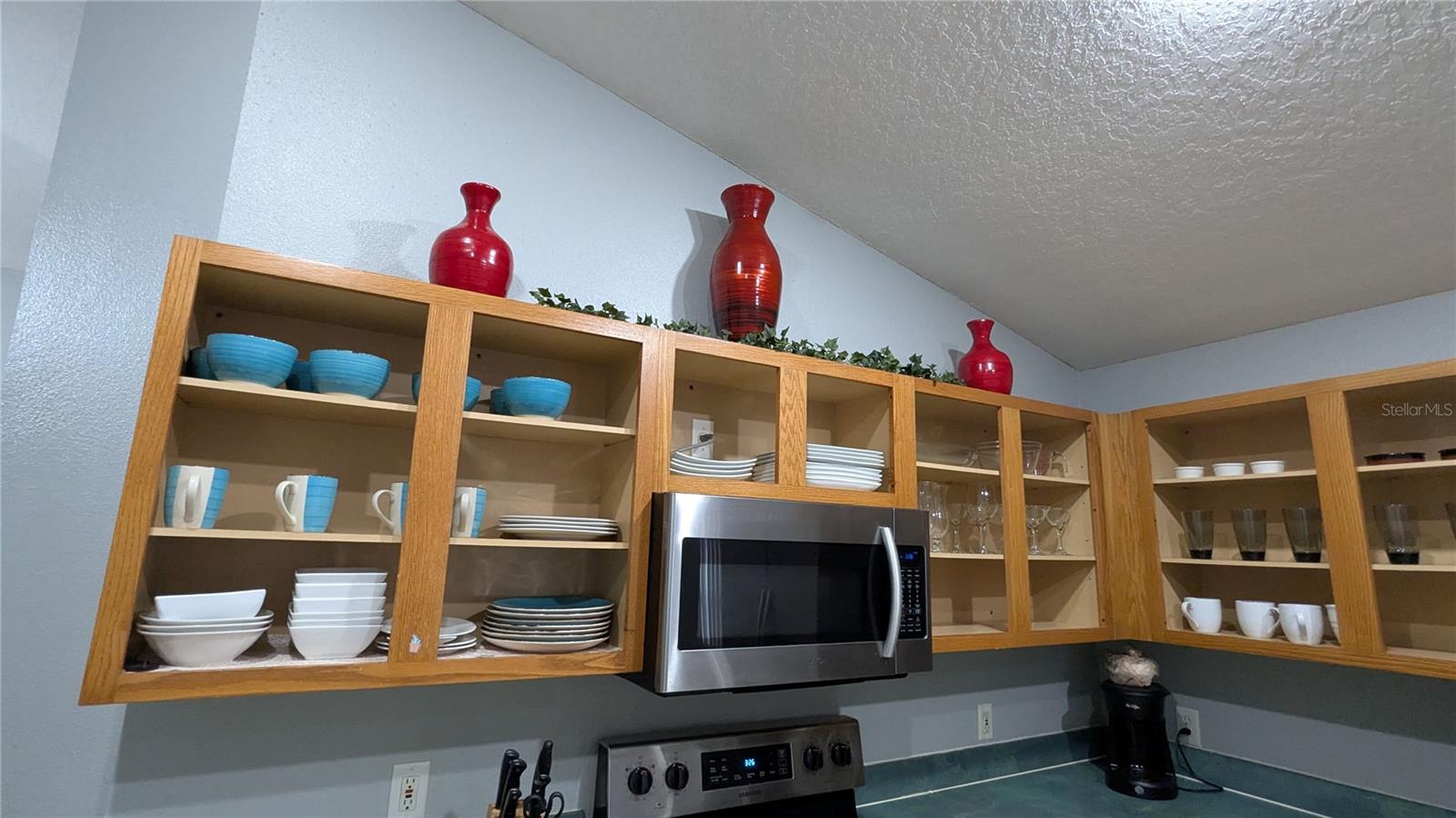 536 PINE CONE DR, DAVENPORT, FL, 33897