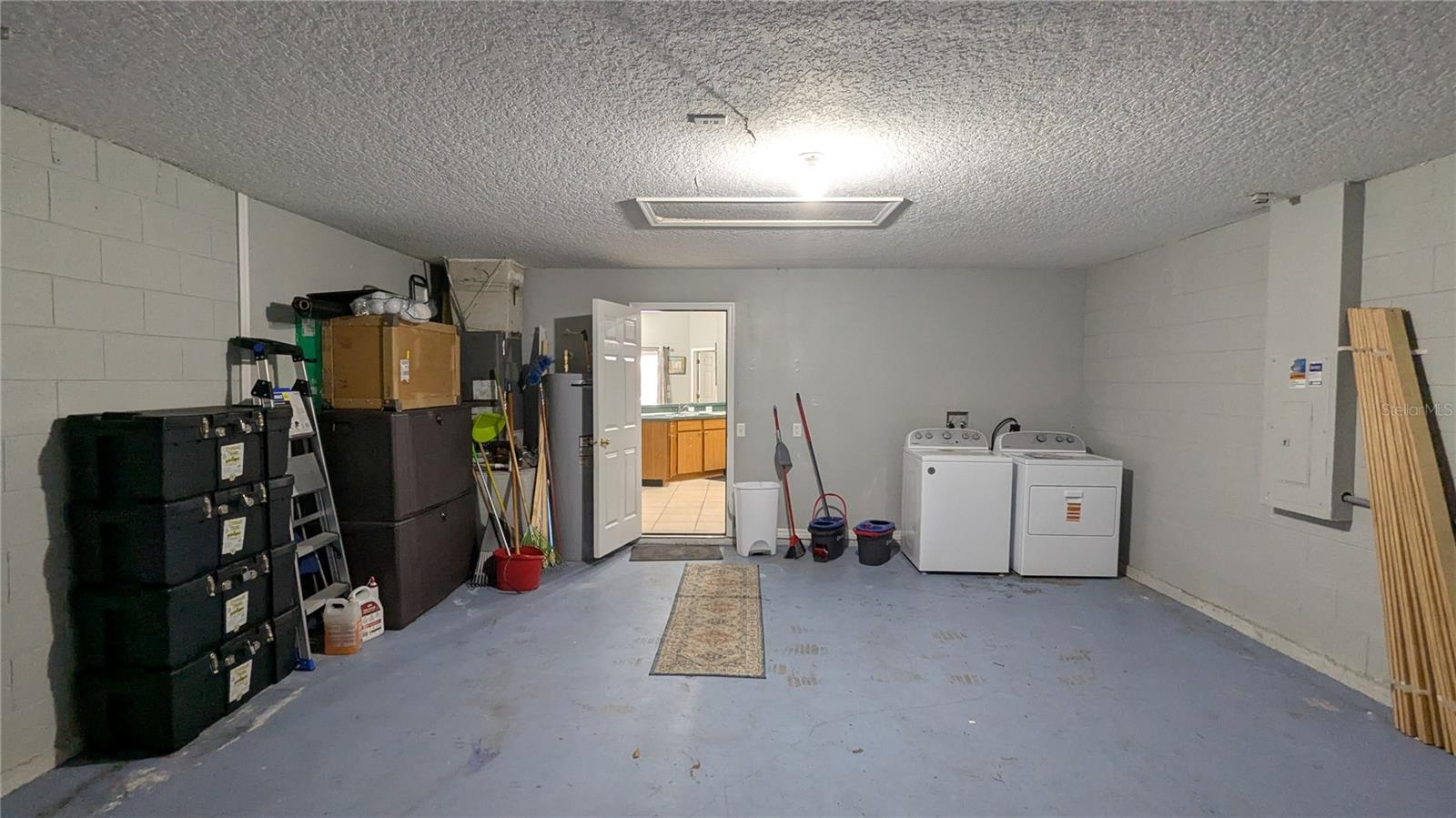 536 PINE CONE DR, DAVENPORT, FL, 33897