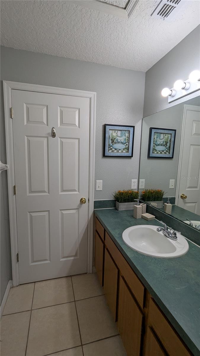 536 PINE CONE DR, DAVENPORT, FL, 33897