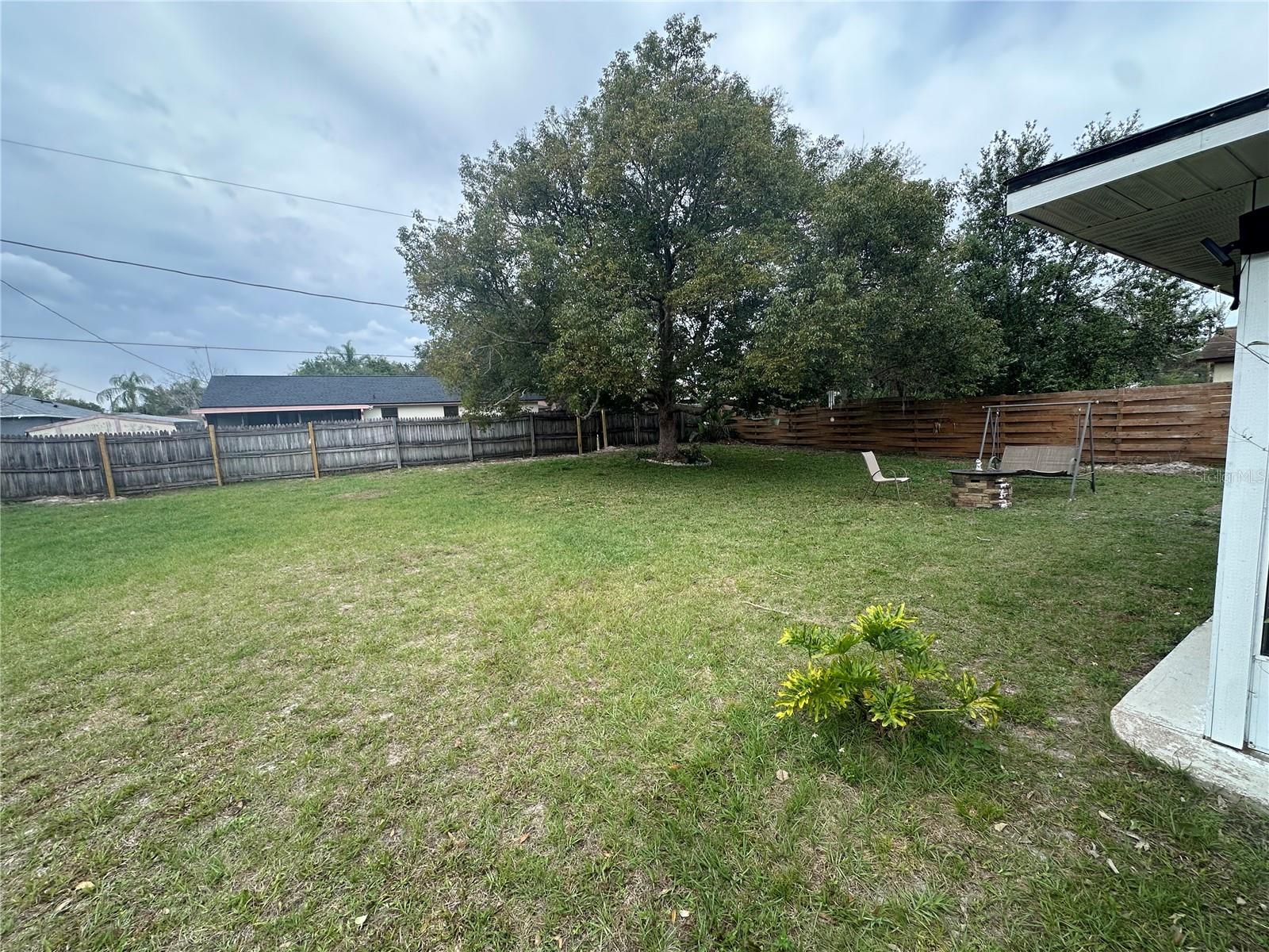 1074 LEEWARD DR, DELTONA, FL, 32738