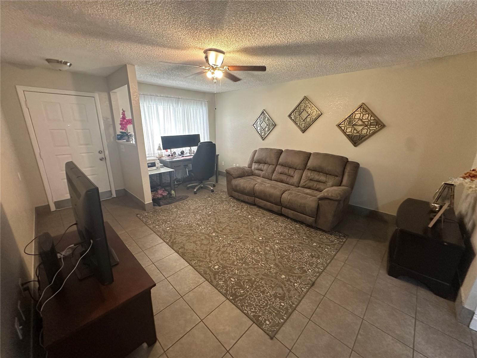 1074 LEEWARD DR, DELTONA, FL, 32738