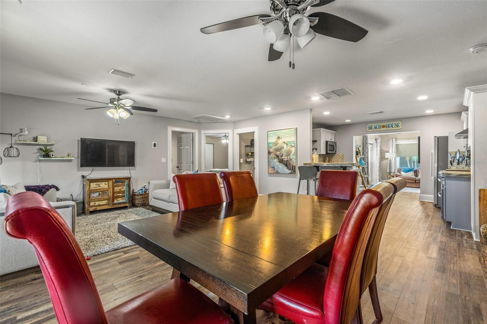4135 BEACH DR SE, ST PETERSBURG, FL, 33705