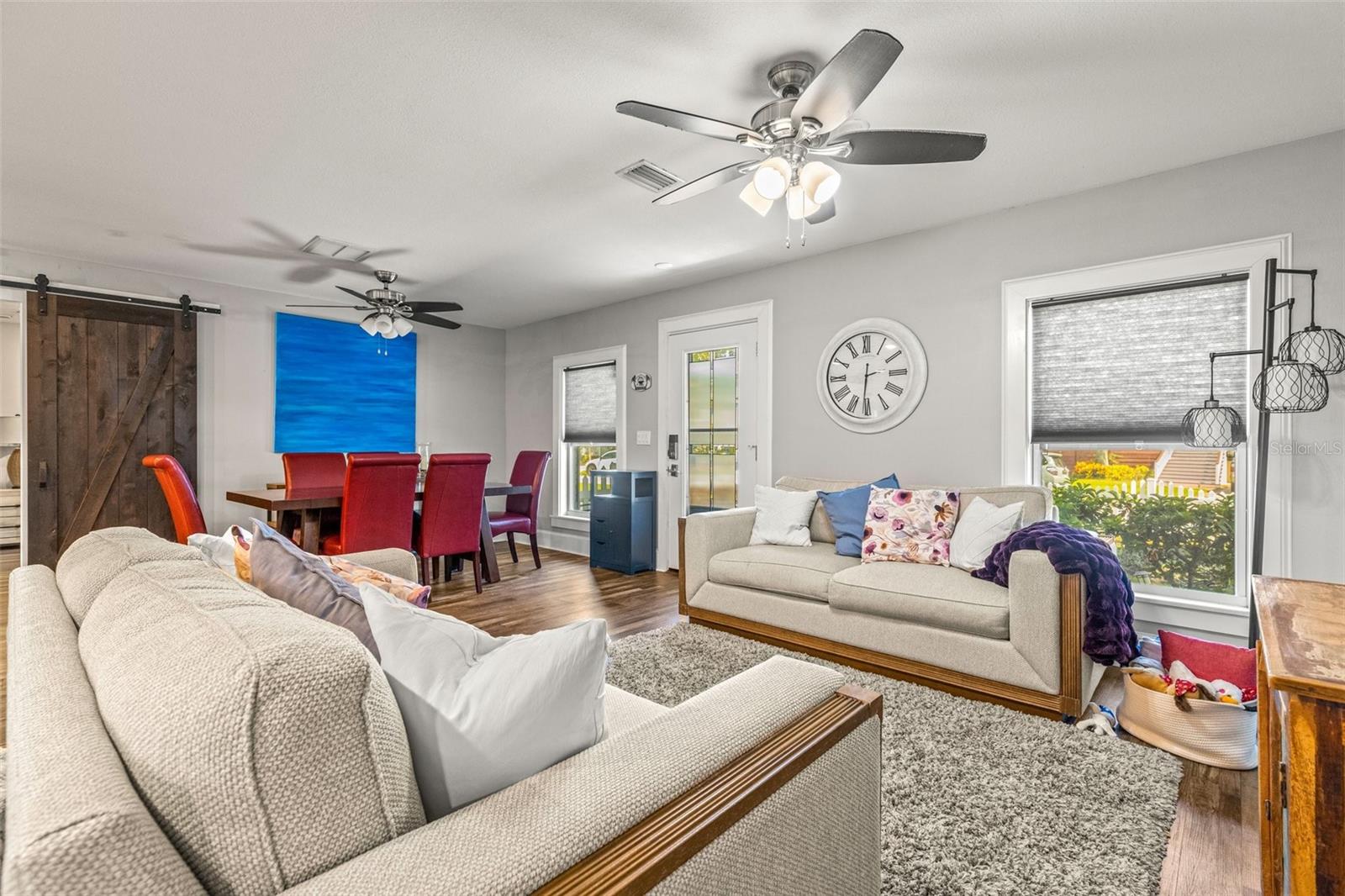 4135 BEACH DR SE, ST PETERSBURG, FL, 33705