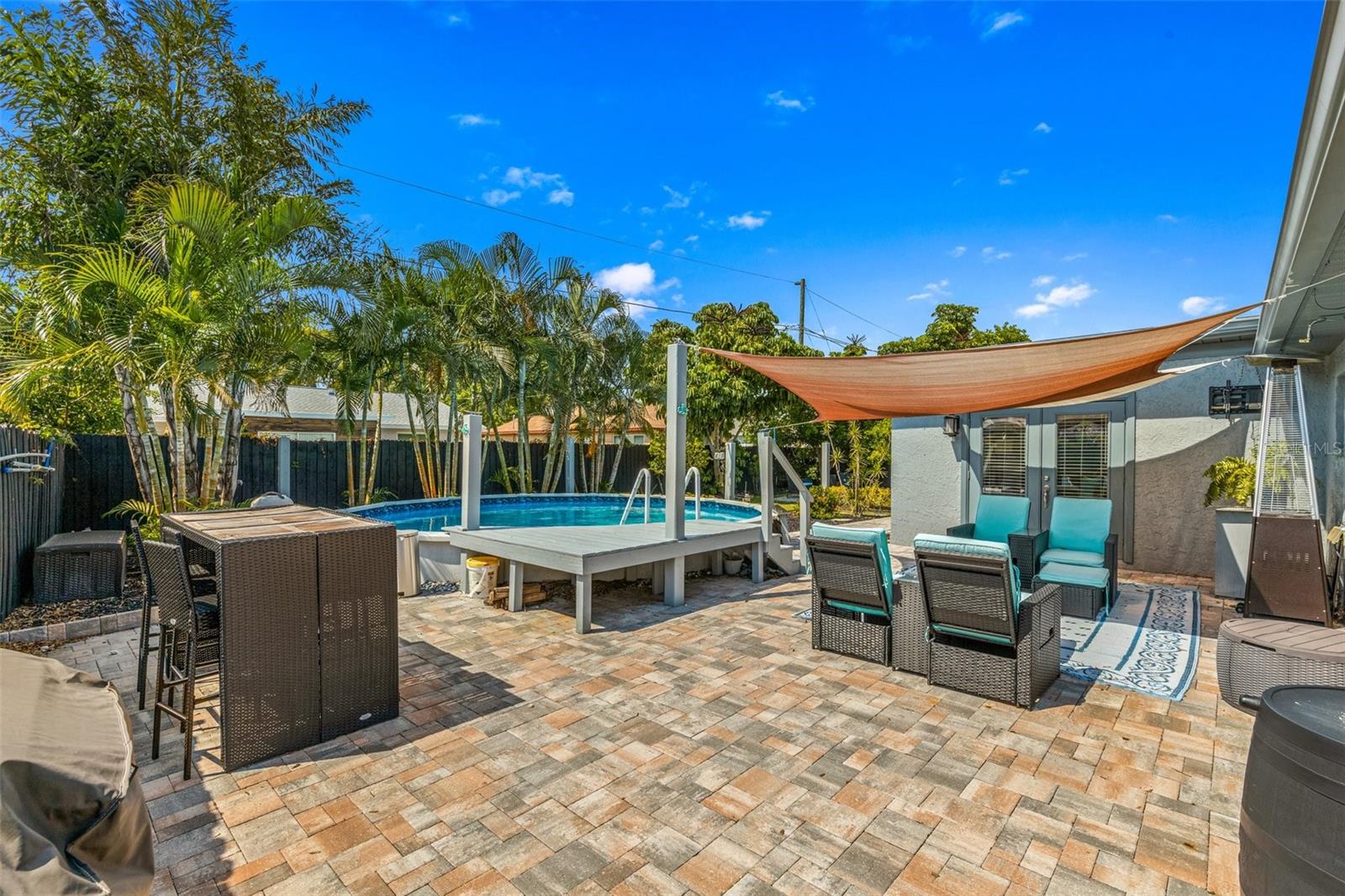 4135 BEACH DR SE, ST PETERSBURG, FL, 33705