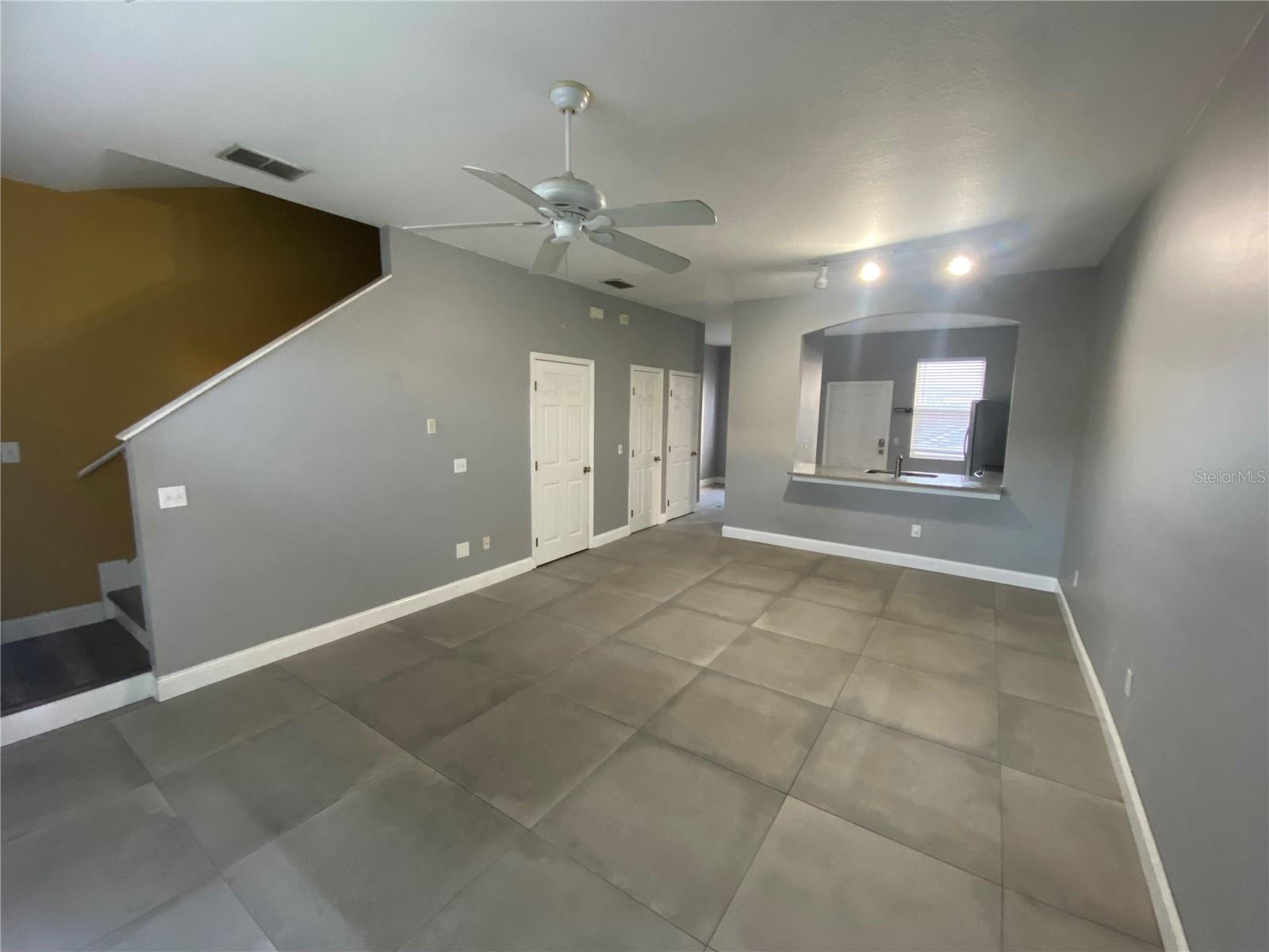 724 4TH AVE S #8, ST PETERSBURG, FL, 33701