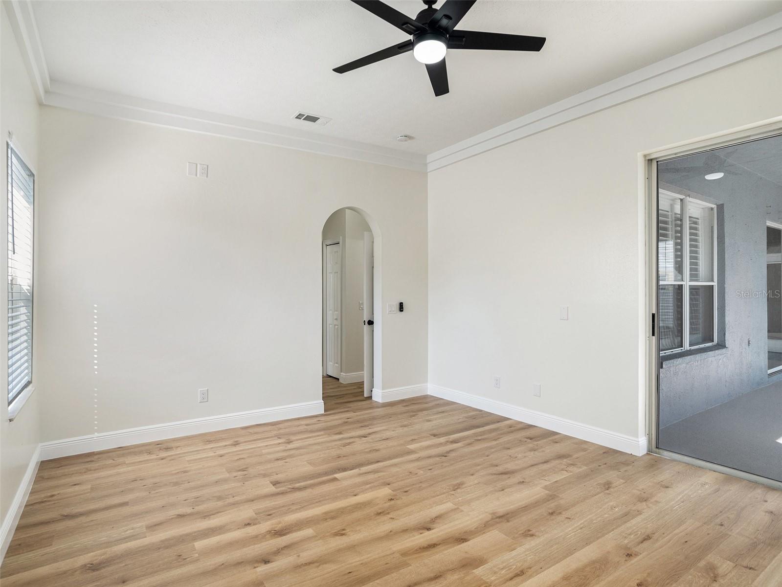 9705 MARY ROBIN DR, RIVERVIEW, FL, 33569