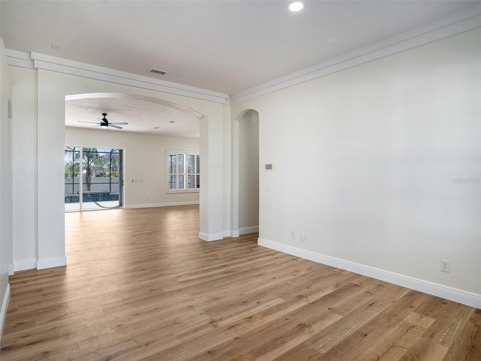 9705 MARY ROBIN DR, RIVERVIEW, FL, 33569