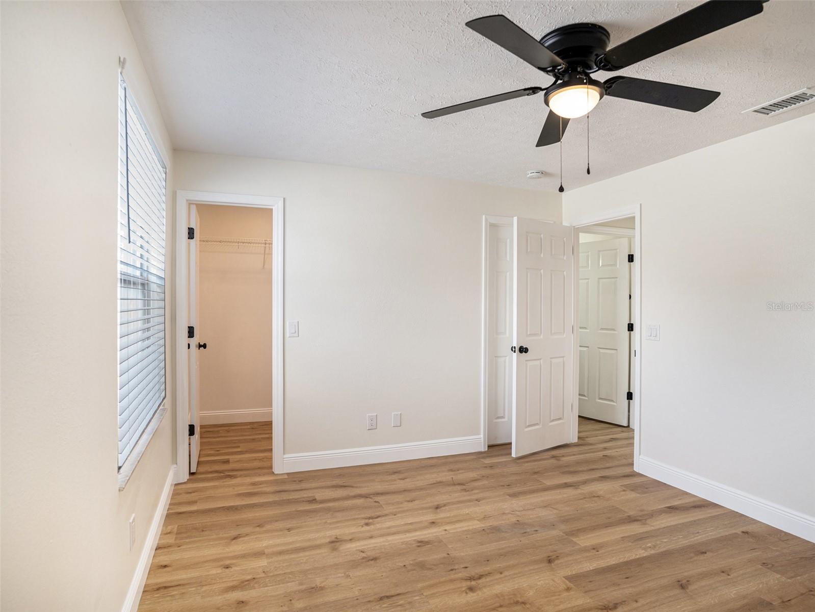 9705 MARY ROBIN DR, RIVERVIEW, FL, 33569
