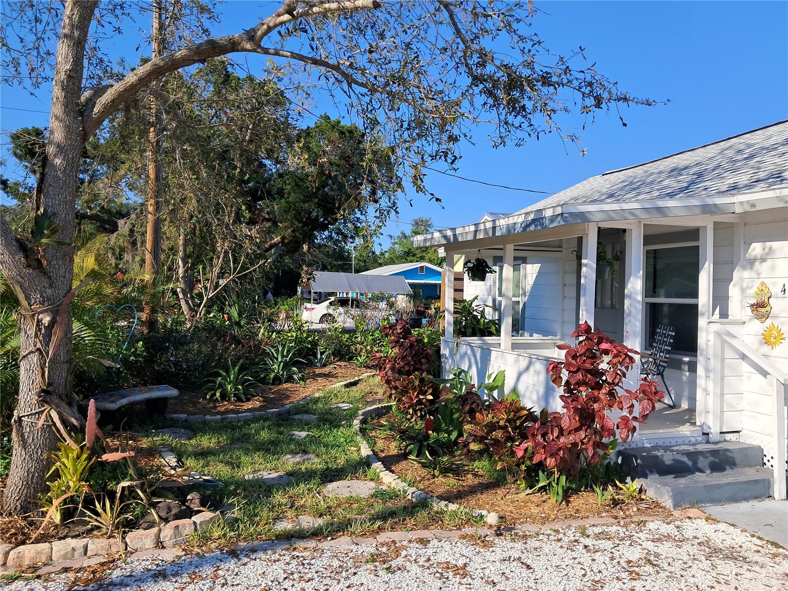 452 PATTERSON AVE, OSPREY, FL, 34229