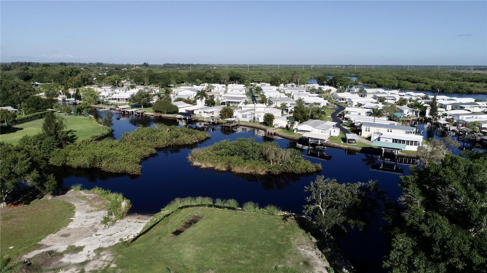 8320 RIVERSIDE DR #103, PUNTA GORDA, FL, 33982