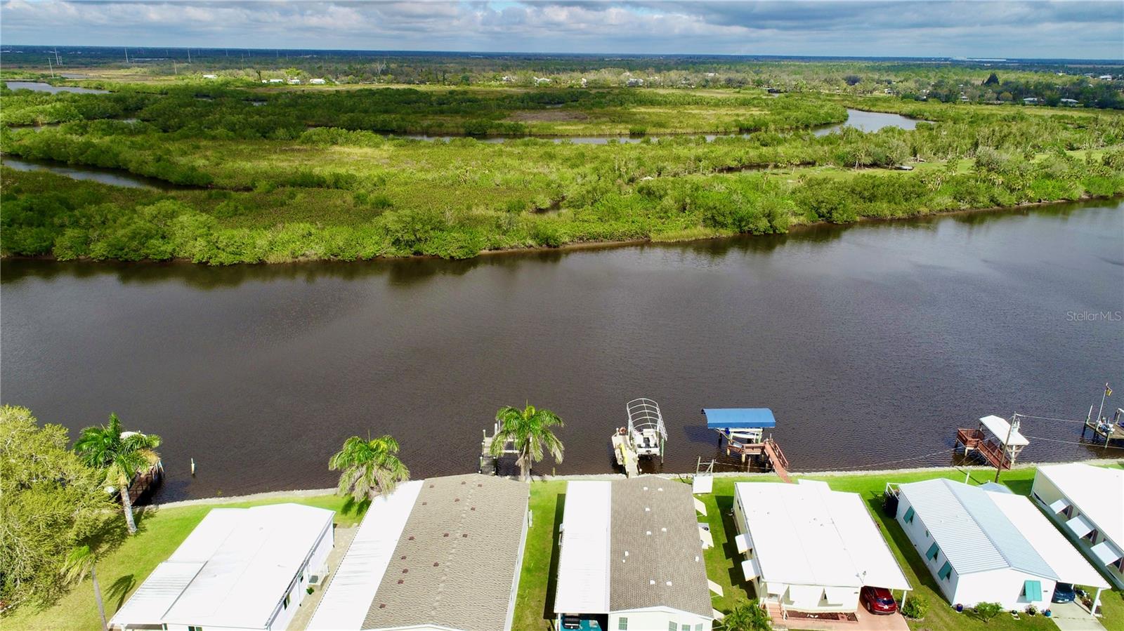 8320 RIVERSIDE DR #103, PUNTA GORDA, FL, 33982
