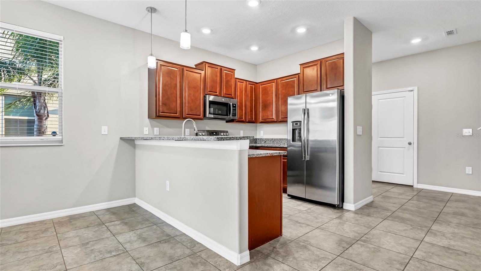 15510 FLORENCE HOLLOW PL, SUN CITY CENTER, FL, 33573