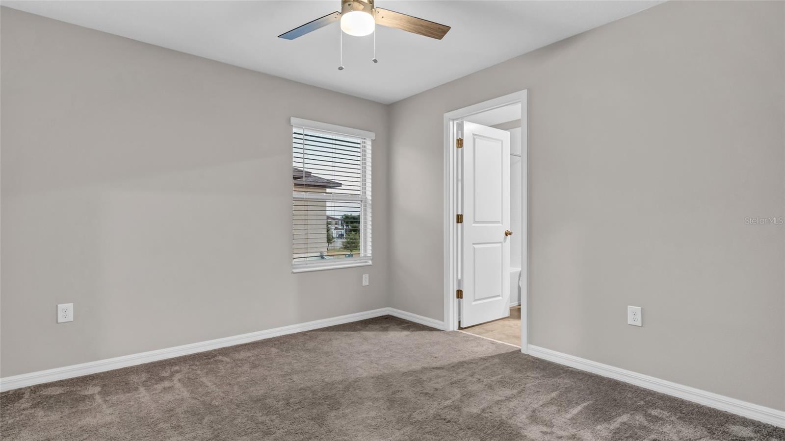 15510 FLORENCE HOLLOW PL, SUN CITY CENTER, FL, 33573
