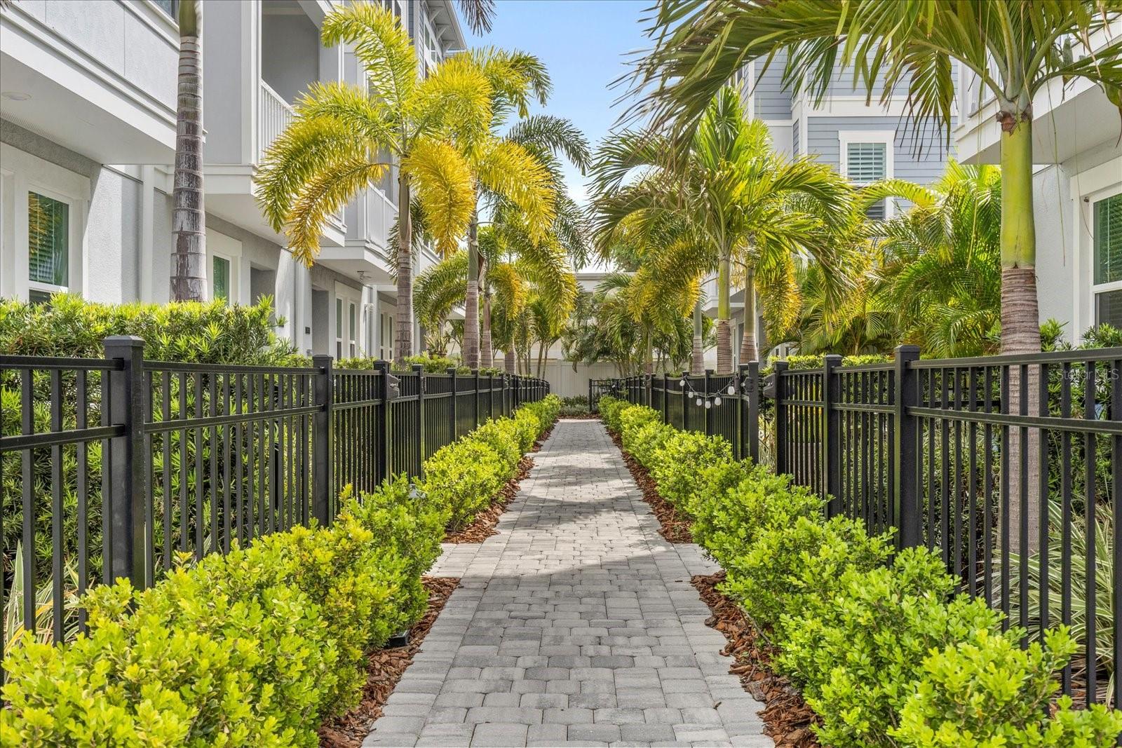 206 S TAMPANIA AVE #2, TAMPA, FL, 33609