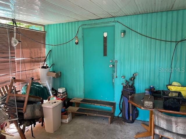 610 RAY ST, LADY LAKE, FL, 32159