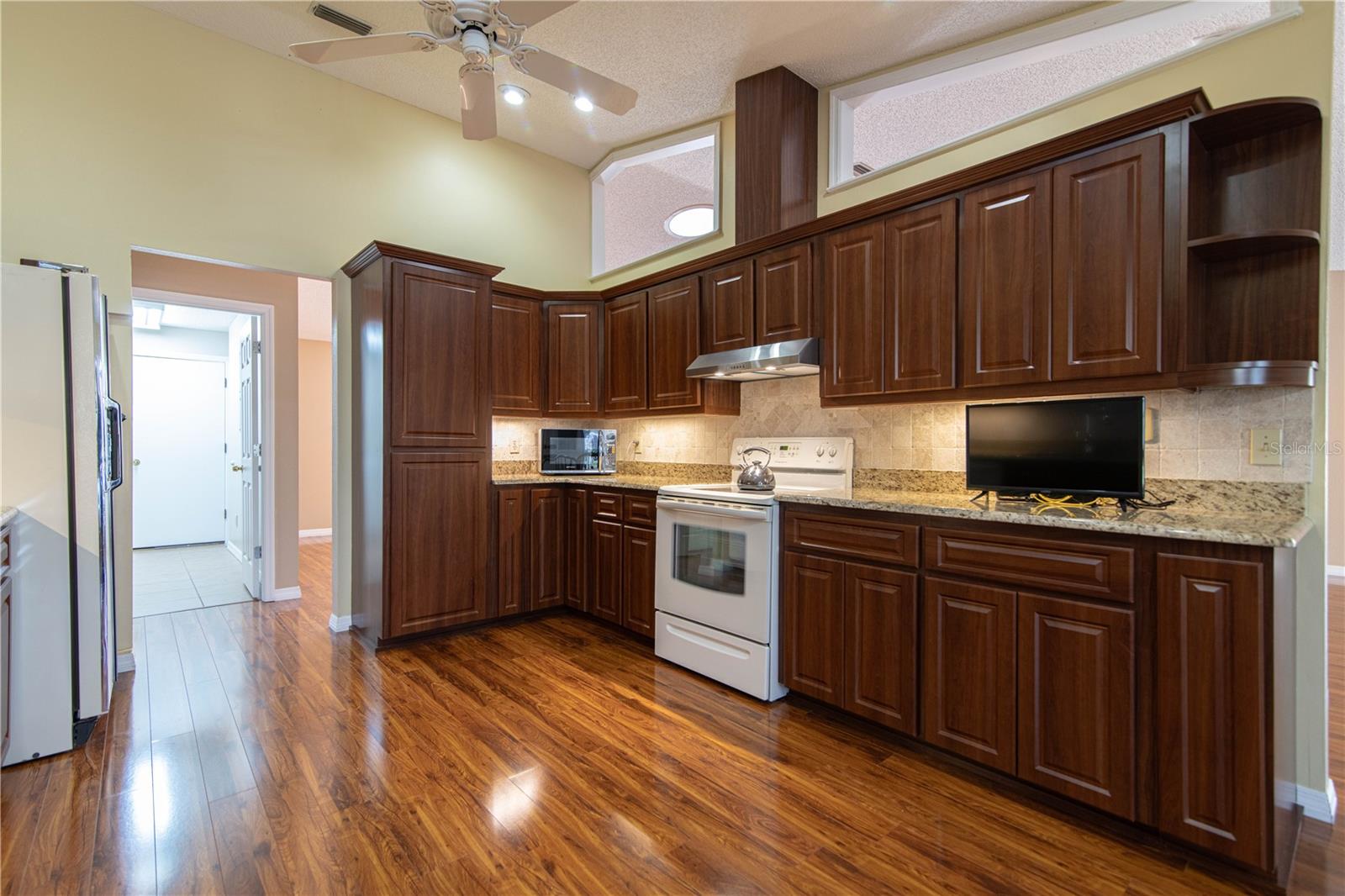 100 WEBSTER LN, PALM COAST, FL, 32164