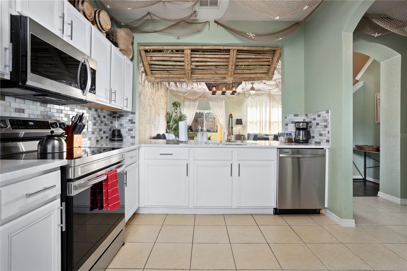 2511 CALABRIA AVE, DAVENPORT, FL, 33897