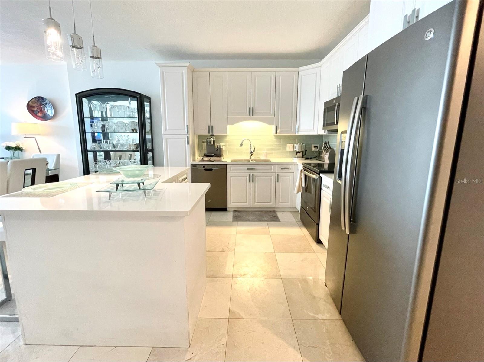 1 BEACH DR SE #2312, ST PETERSBURG, FL, 33701