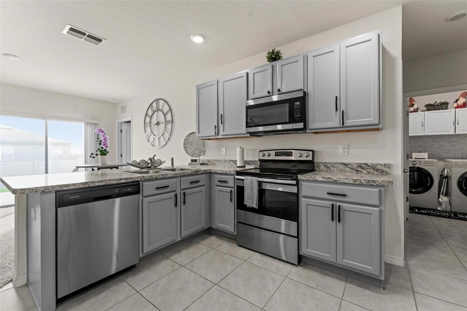 650 PEYTON BROOKE WAY, WINTER HAVEN, FL, 33881