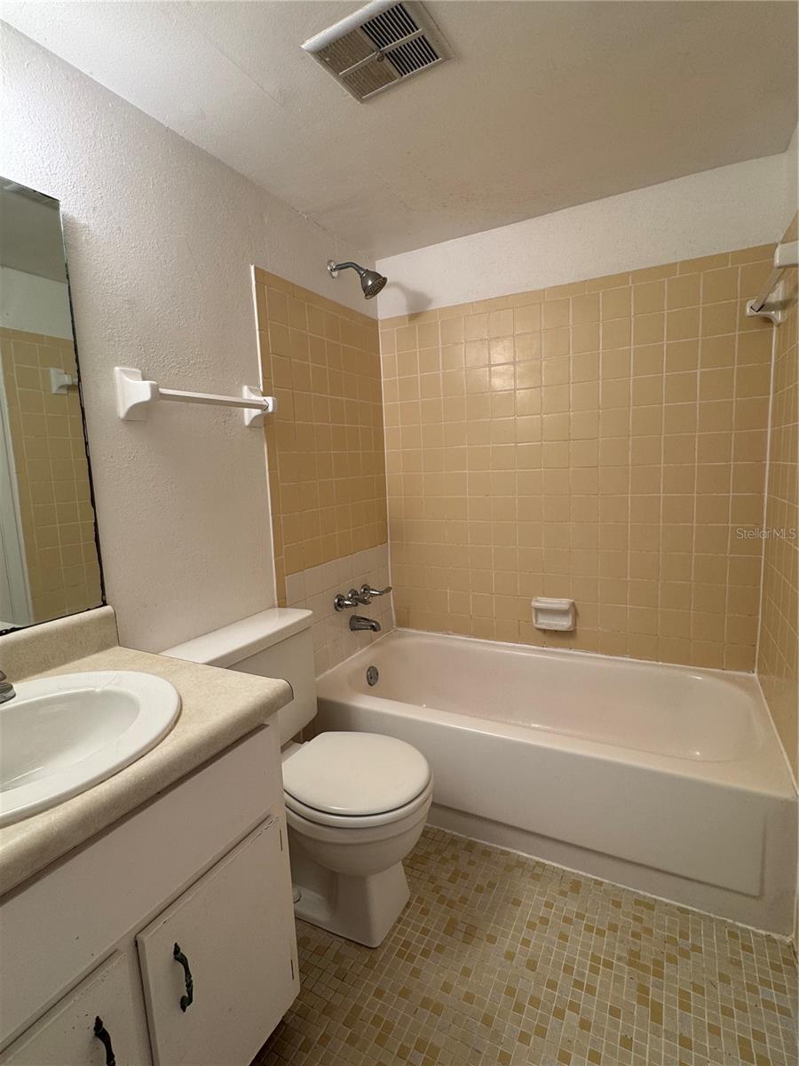 592 ORANGE DR #140, ALTAMONTE SPRINGS, FL, 32701