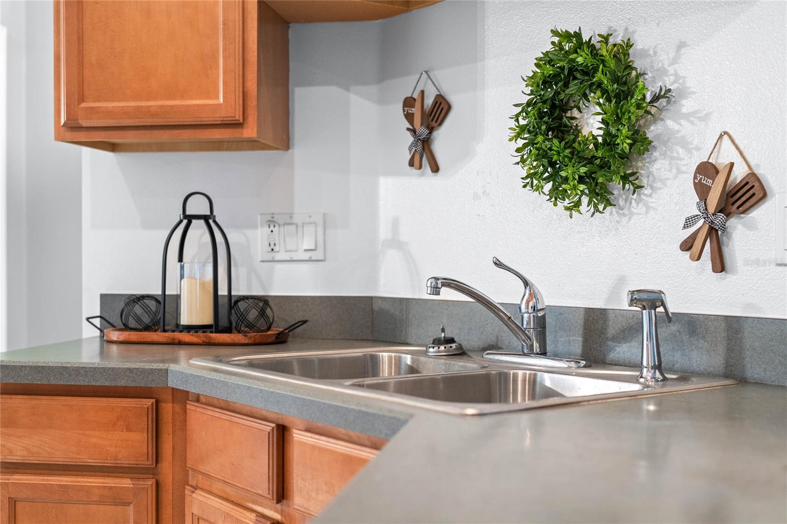 1520 LUCKY PENNIE WAY, APOPKA, FL, 32712