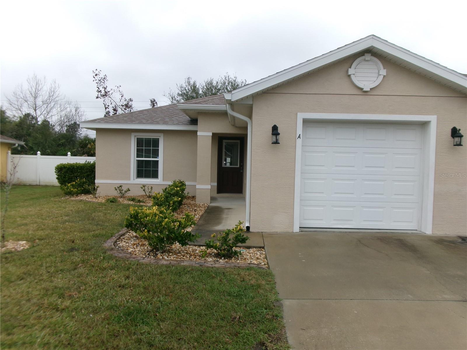 6 LYONS PL #A, PALM COAST, FL, 32137