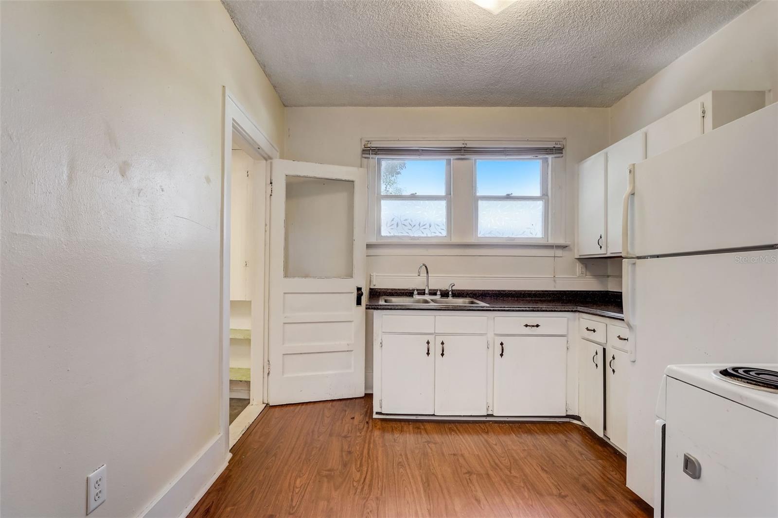 200 & 200 1/2 HIBISCUS CT, ORLANDO, FL, 32801