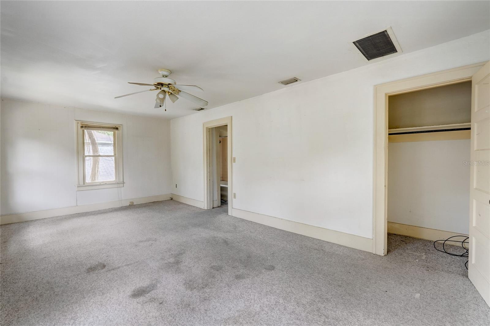 200 & 200 1/2 HIBISCUS CT, ORLANDO, FL, 32801