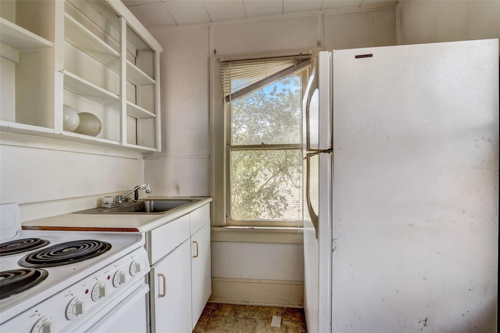 200 & 200 1/2 HIBISCUS CT, ORLANDO, FL, 32801