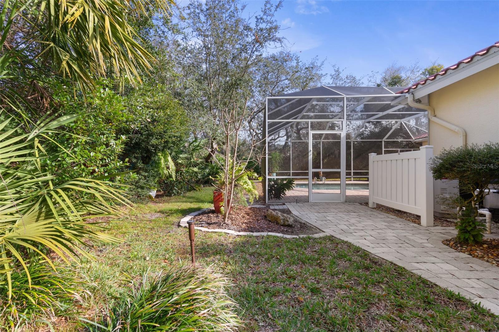 8 ROMA CT, PALM COAST, FL, 32137