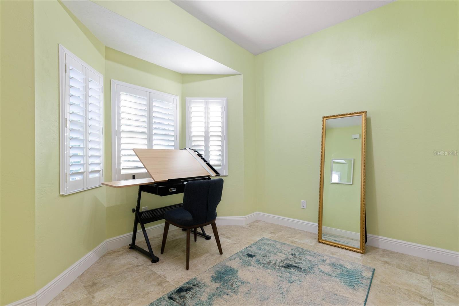 8 ROMA CT, PALM COAST, FL, 32137
