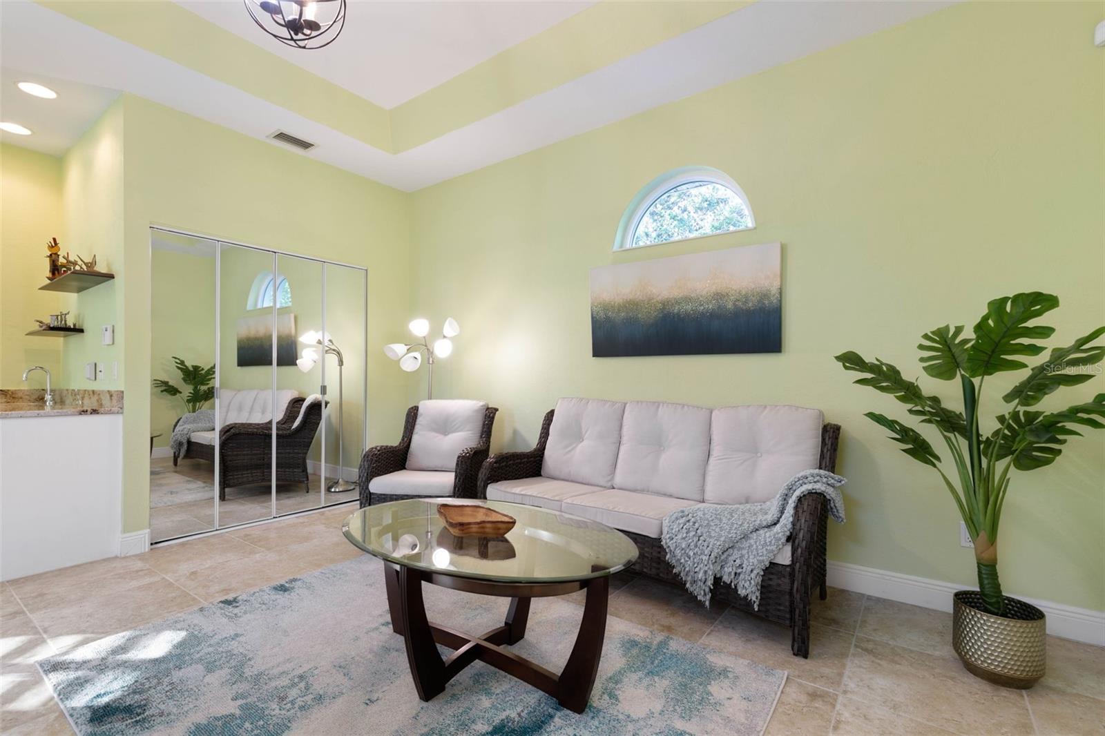 8 ROMA CT, PALM COAST, FL, 32137