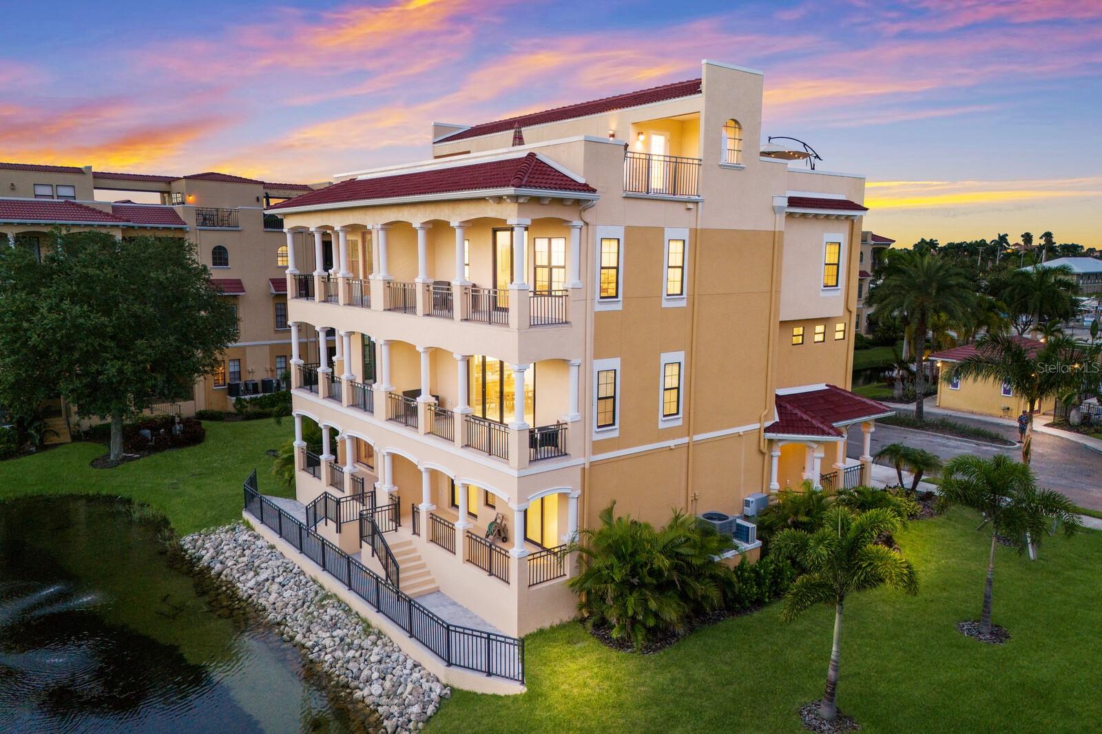 1450 SILVIA SHORES DR, APOLLO BEACH, FL, 33572