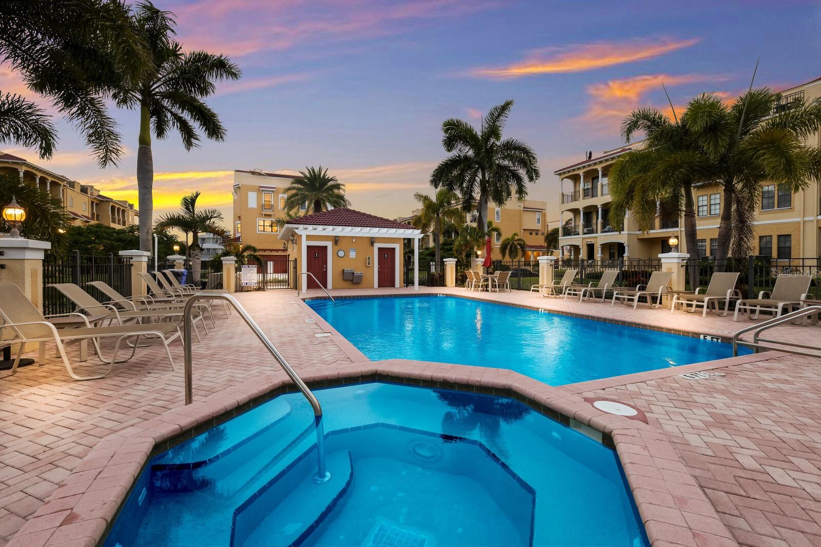1450 SILVIA SHORES DR, APOLLO BEACH, FL, 33572