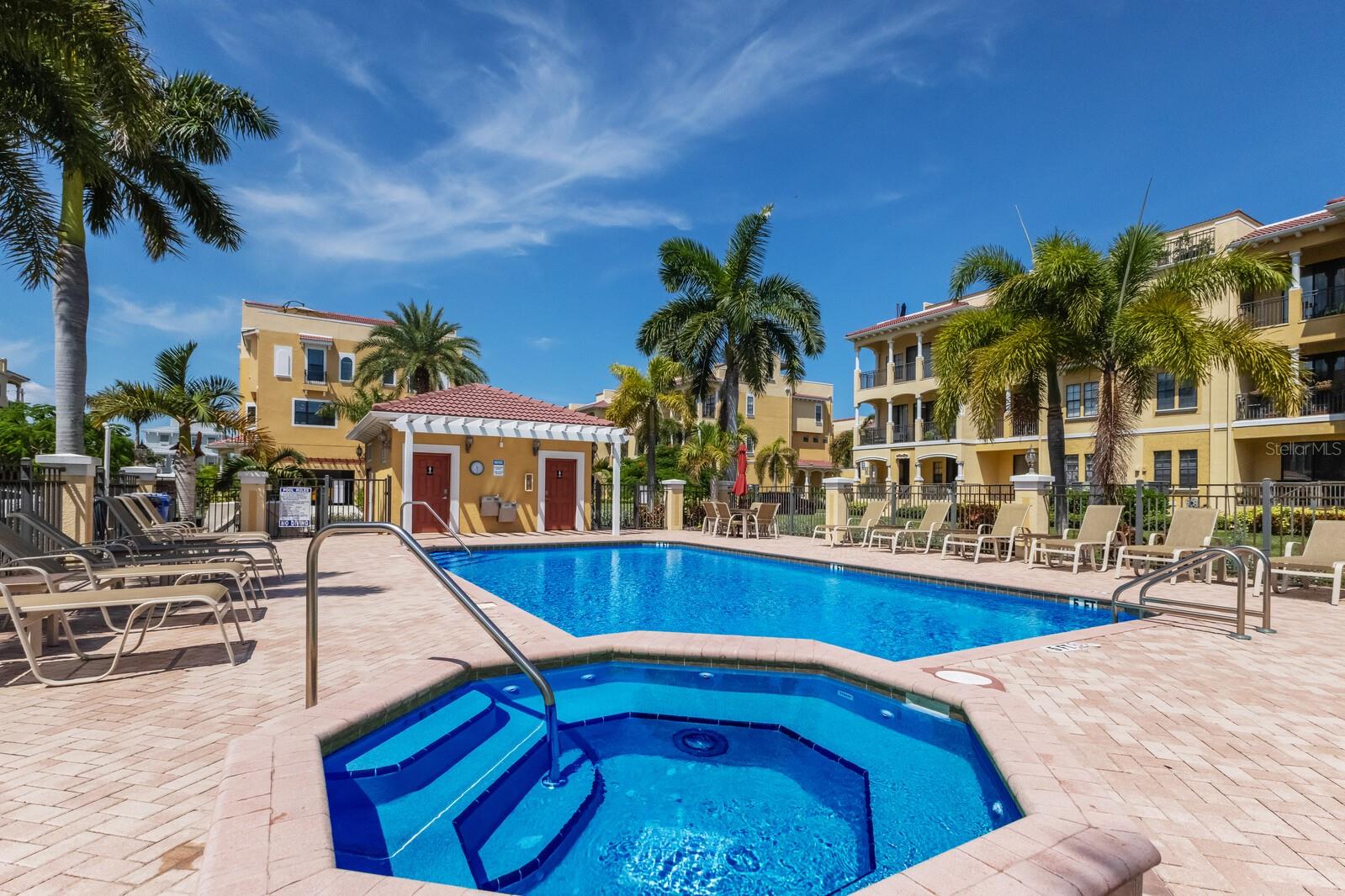 1450 SILVIA SHORES DR, APOLLO BEACH, FL, 33572