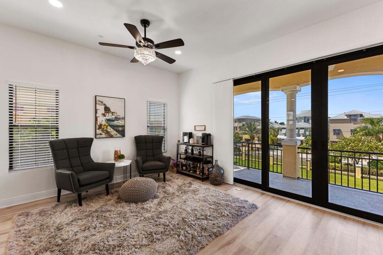 1450 SILVIA SHORES DR, APOLLO BEACH, FL, 33572