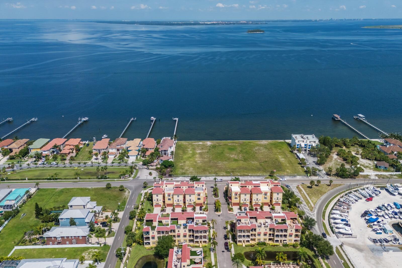 1450 SILVIA SHORES DR, APOLLO BEACH, FL, 33572