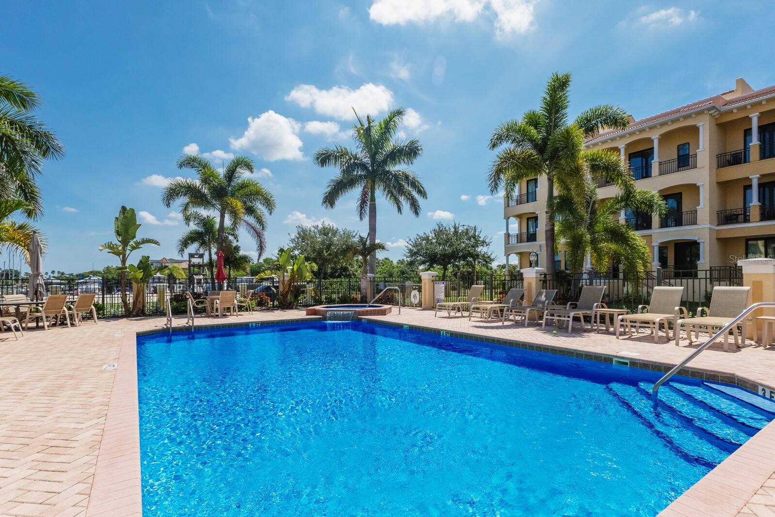 1450 SILVIA SHORES DR, APOLLO BEACH, FL, 33572