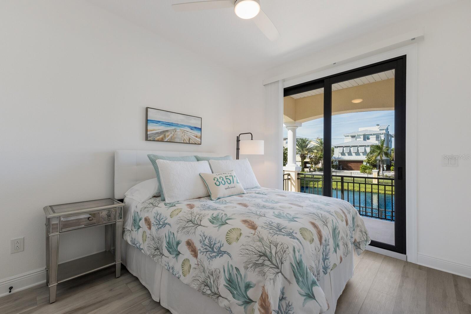 1450 SILVIA SHORES DR, APOLLO BEACH, FL, 33572