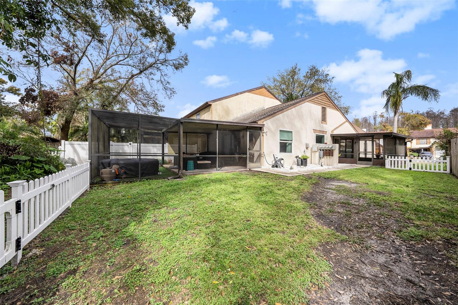 16048 DAWNVIEW DR, TAMPA, FL, 33624