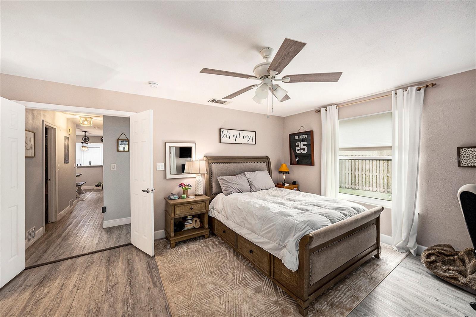 16048 DAWNVIEW DR, TAMPA, FL, 33624