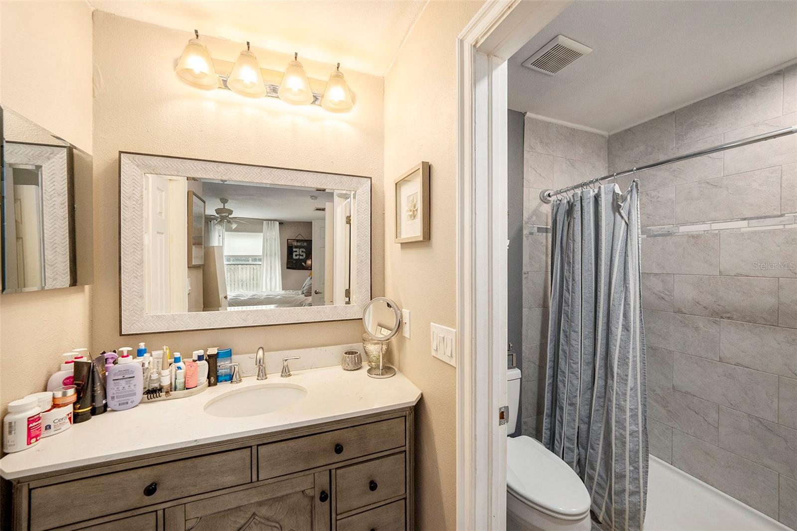 16048 DAWNVIEW DR, TAMPA, FL, 33624