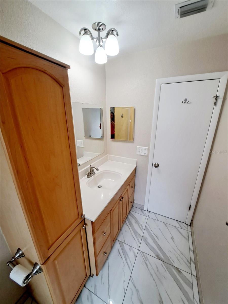 6871 64TH AVE N, PINELLAS PARK, FL, 33781