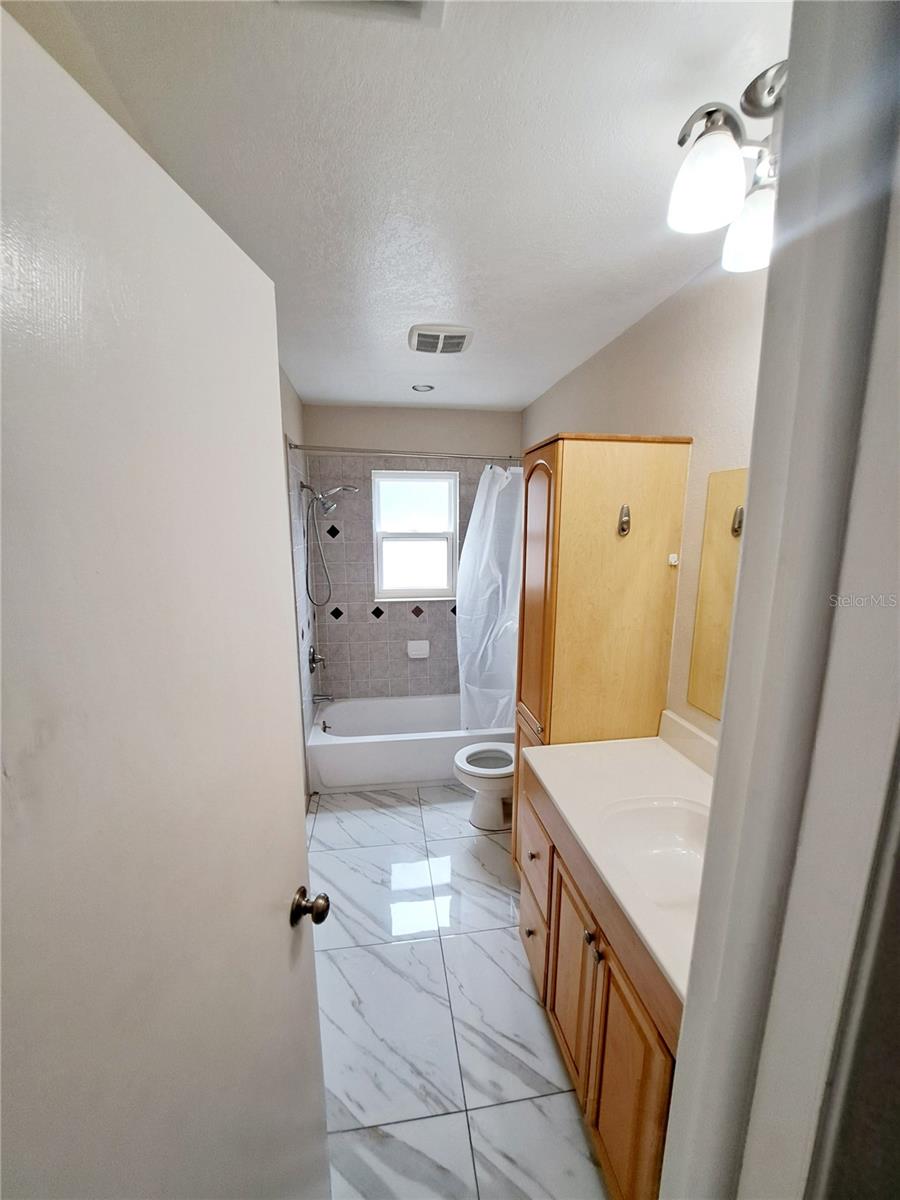 6871 64TH AVE N, PINELLAS PARK, FL, 33781