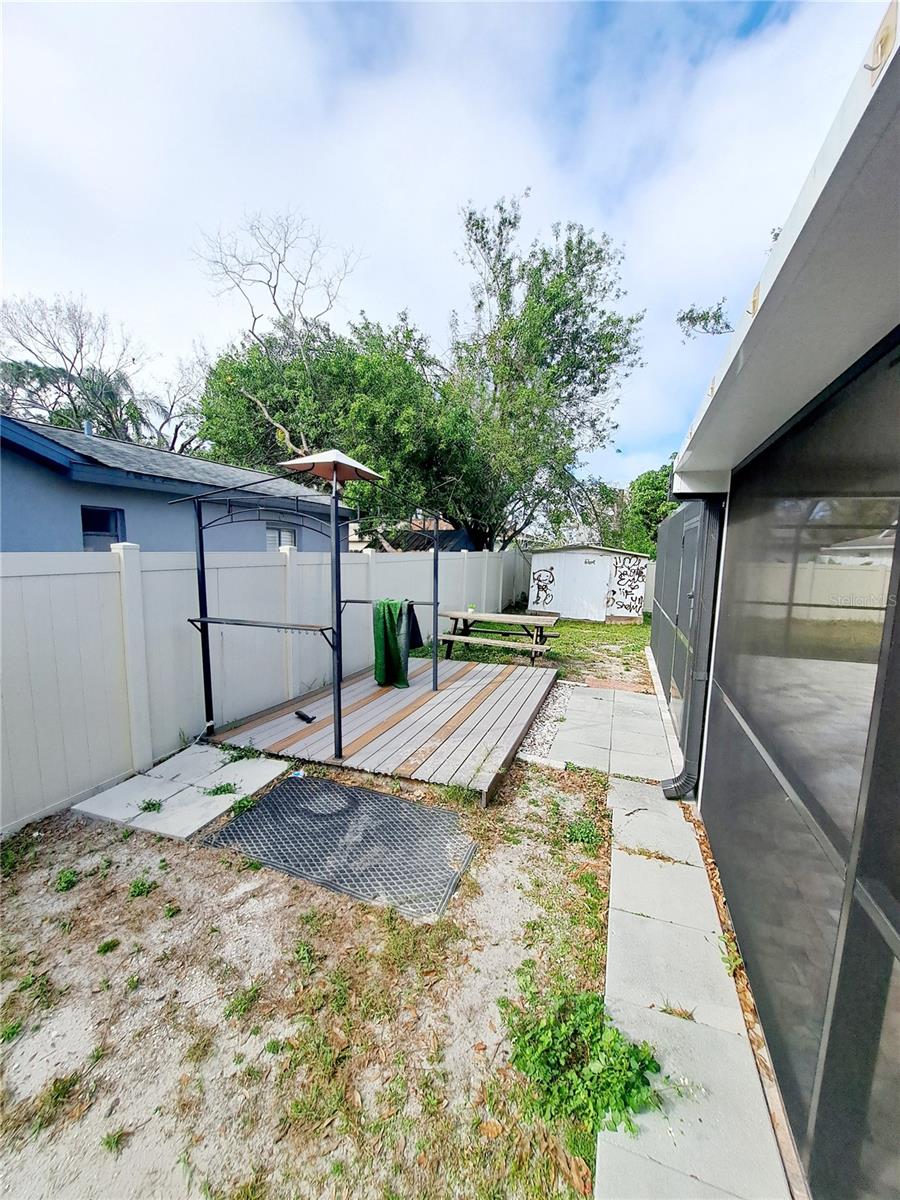 6871 64TH AVE N, PINELLAS PARK, FL, 33781