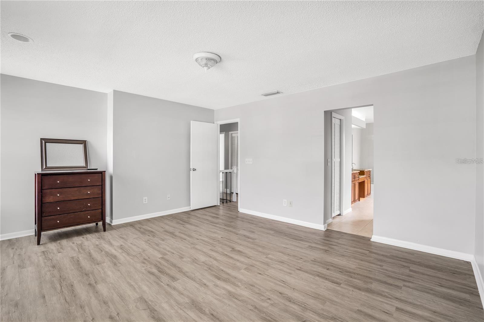 16208 PEBBLEBROOK DR, TAMPA, FL, 33624