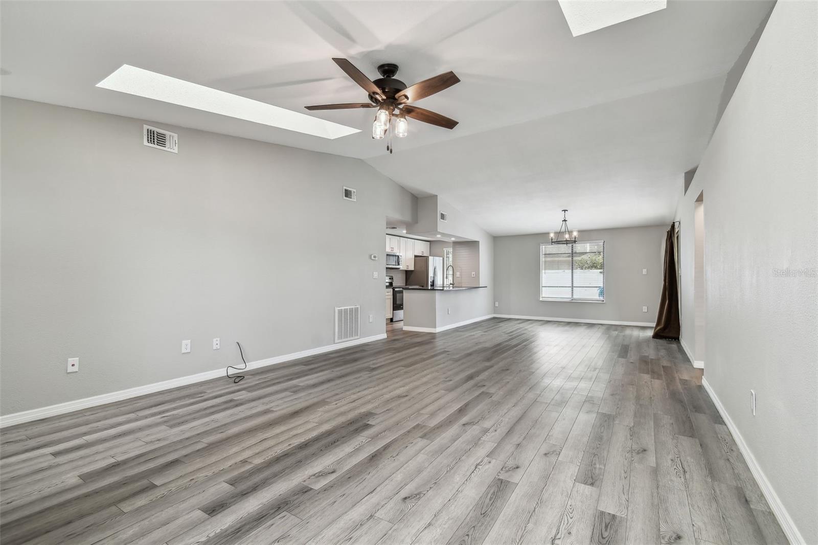 5822 SILVER MOON AVE, TAMPA, FL, 33625