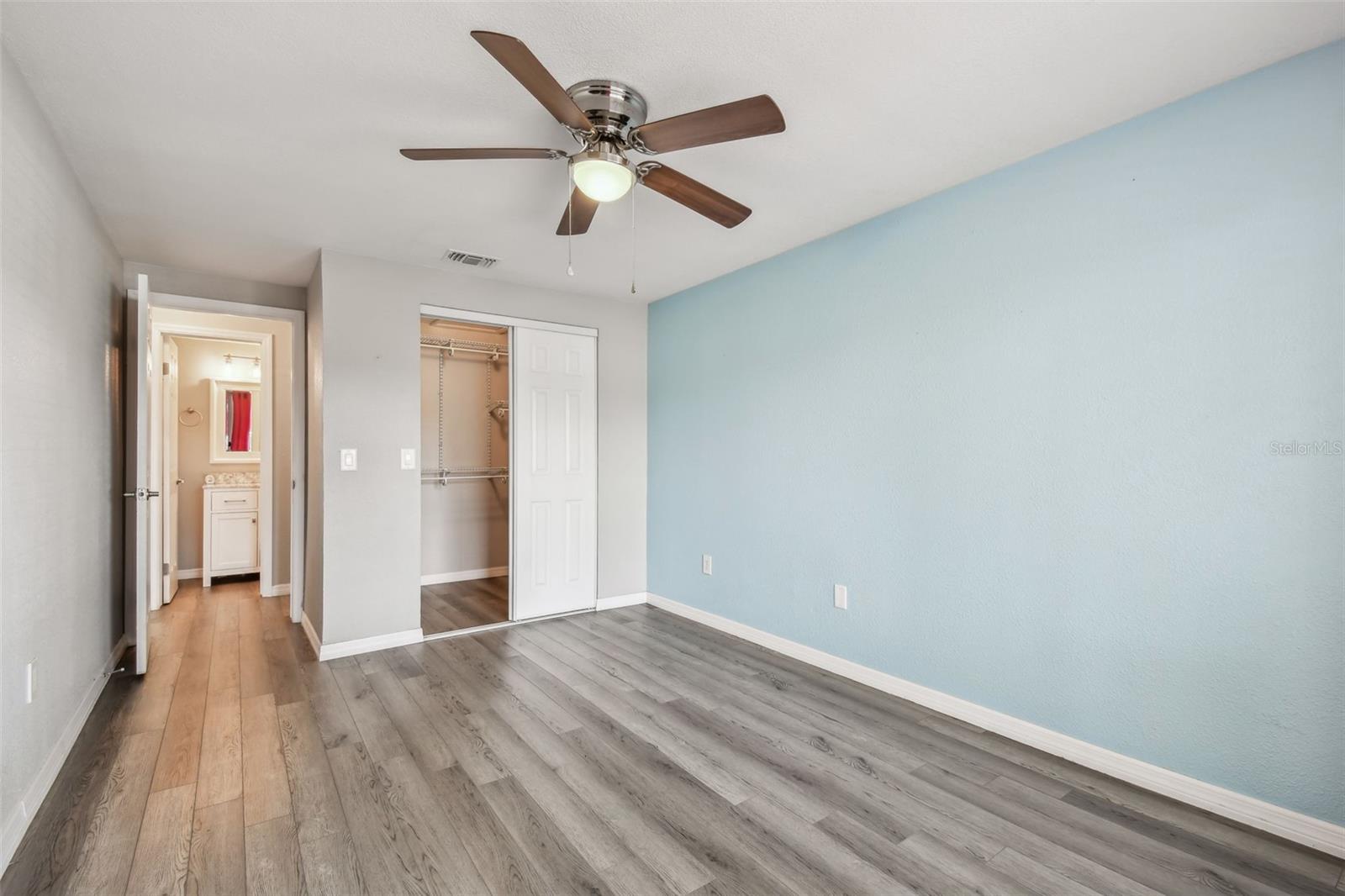 5822 SILVER MOON AVE, TAMPA, FL, 33625